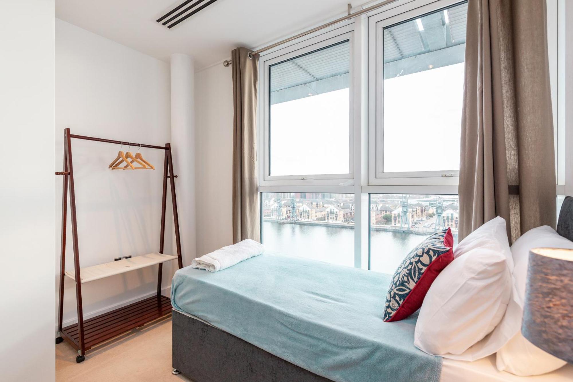 Excel Dock Apartments London Exterior photo